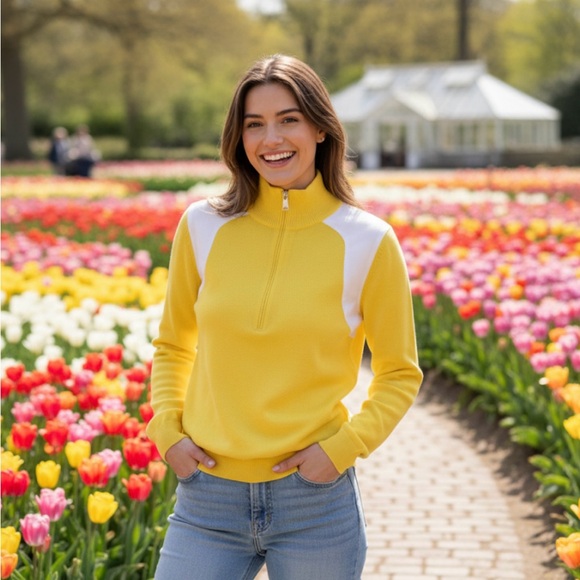 Lauren Ralph Lauren Sweaters - Ralph Lauren LRL Vintage Yellow White Sweater Women’s Size Large Mock Preppy EUC